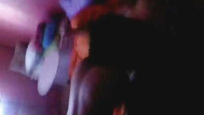 Vady sy bitro Vibe. Ny firaisana ara-nofo mahafinaritra amin'ny webcam